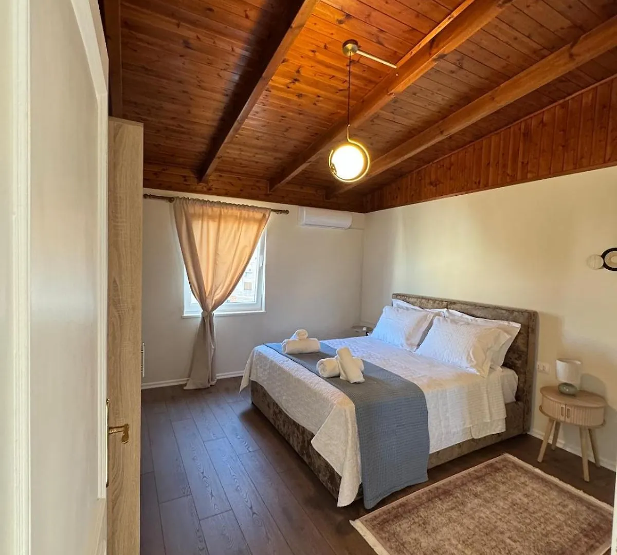 Ados Loft Apartment Center Tirana Albanien